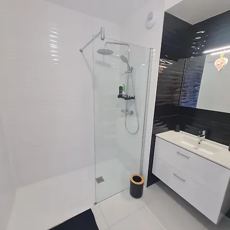 Contemporain 3 Avec Vue Sur Canal, Parking Et Internet A - Fr-1-584-343 아파트