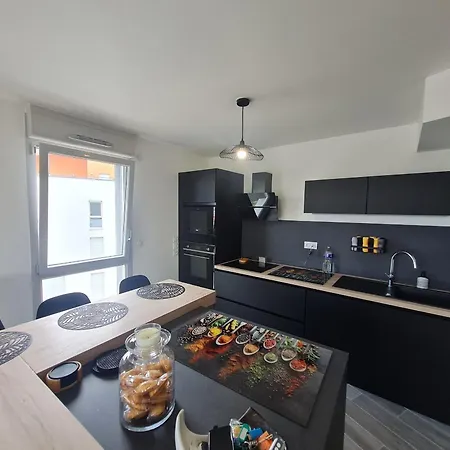 Contemporain 3 Avec Vue Sur Canal, Parking Et Internet A - Fr-1-584-343 아파트 *