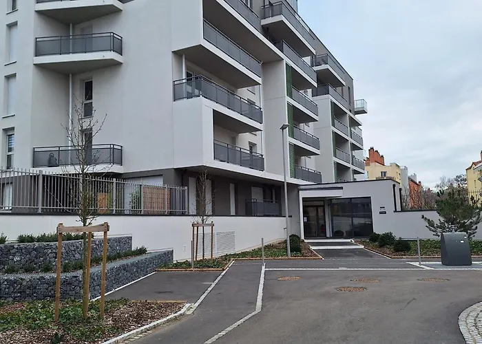 Appartamento Contemporain 3 Avec Vue Sur Canal, Parking Et Internet à - Fr-1-584-343