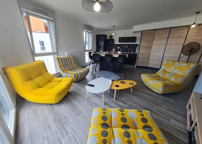 Contemporain 3 Avec Vue Sur Canal, Parking Et Internet à - Fr-1-584-343 * Nancy