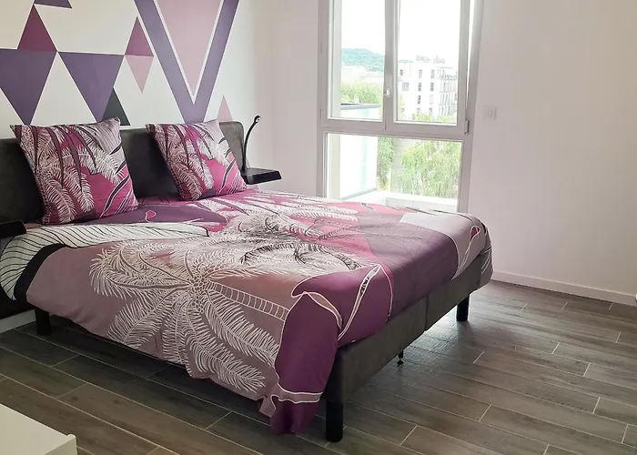 Appartamento Contemporain 3 Avec Vue Sur Canal, Parking Et Internet à - Fr-1-584-343